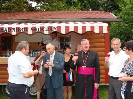 KNOBLEHARJEVO 2011 - Dan Državnosti z mašo za domovino na Stopnem  11